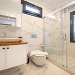Private With Pool In Fethiye, Close To The Coastal Walkway, In The Center 빌라 페티예