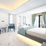 빌라 Private With Pool In Fethiye, Close To The Coastal Walkway, In The Center 페티예