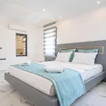 빌라 Private With Pool In Fethiye, Close To The Coastal Walkway, In The Center 페티예