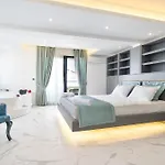 Private With Pool In Fethiye, Close To The Coastal Walkway, In The Center 빌라 페티예