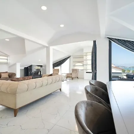וילה Private With Pool In Fethiye, Close To The Coastal Walkway, In The Center פאטהיה